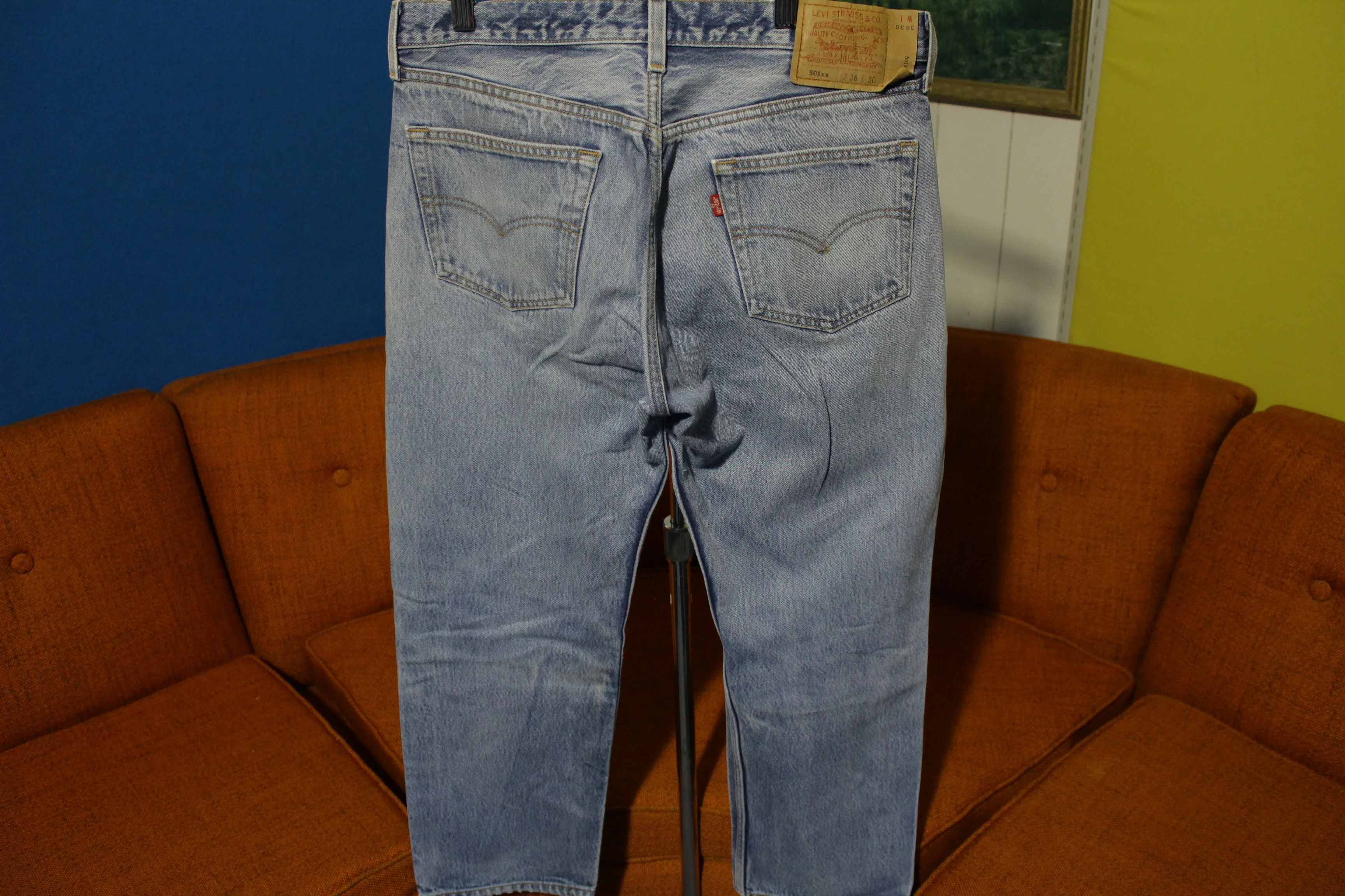 90s Levis 501 Button Fly Jeans. Vintage Grunge Punk Made in USA 501xx 34x28