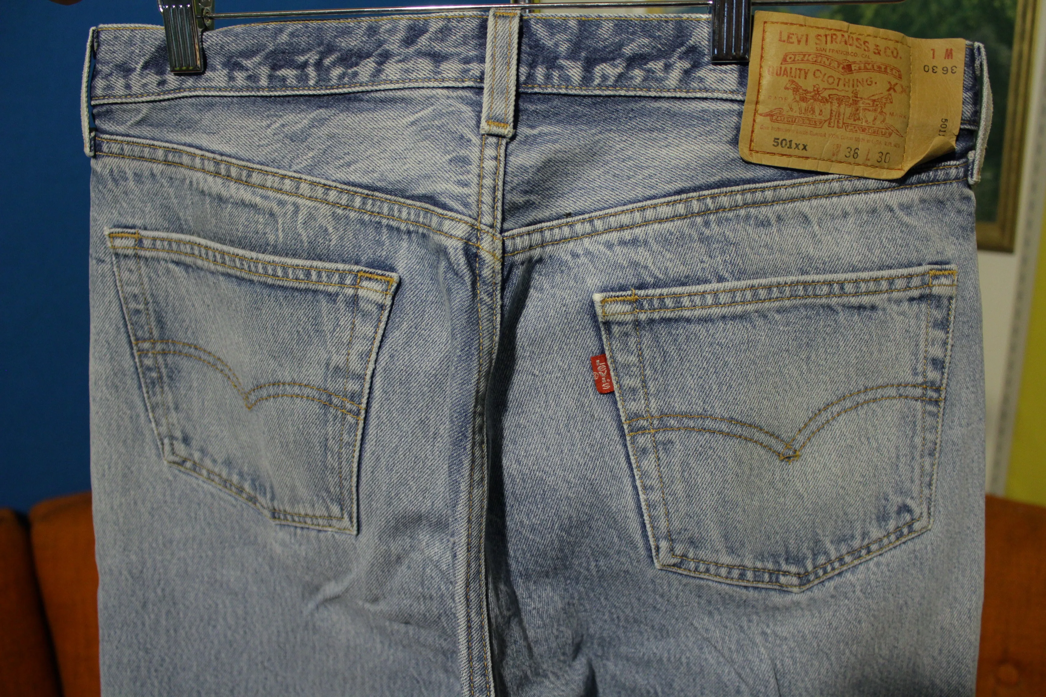 90s Levis 501 Button Fly Jeans. Vintage Grunge Punk Made in USA 501xx 34x28