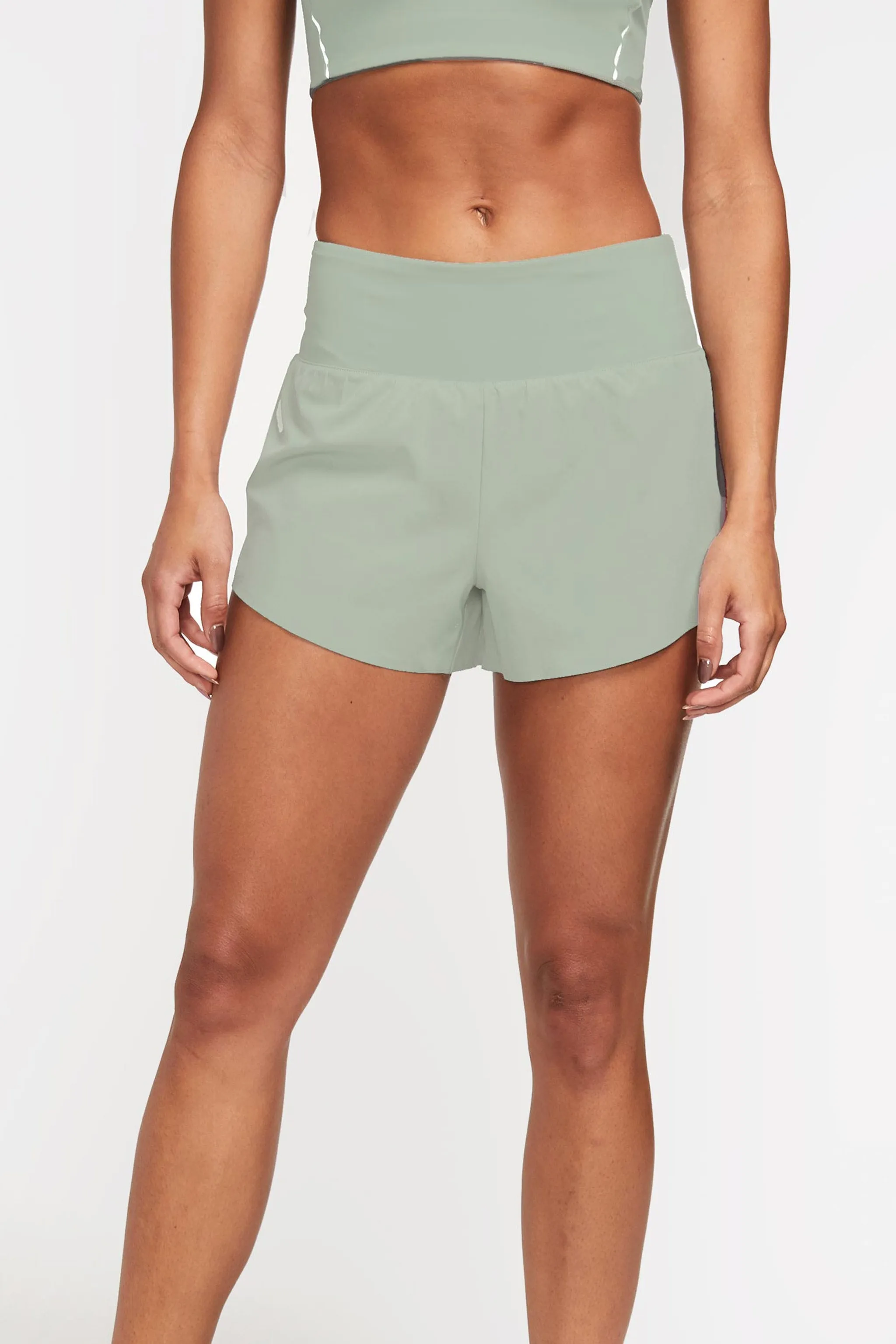 ALRN FEATHERWEIGHT SHORT