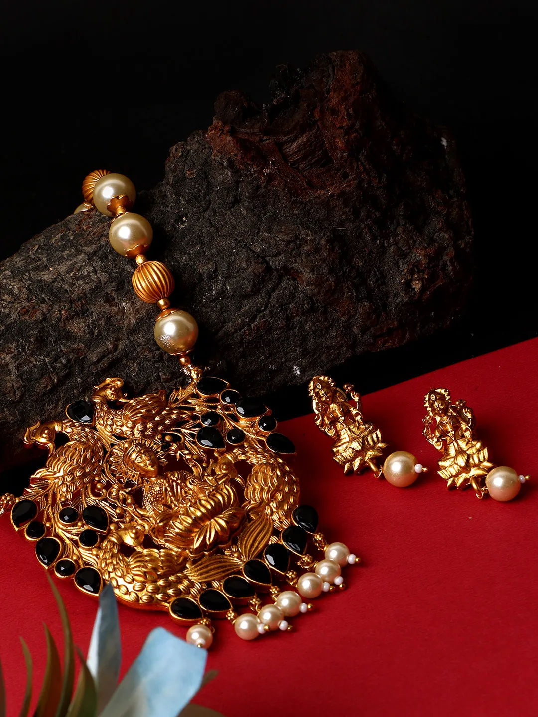 Antique Matte Gold Finish Goddess Laxmi Black Stone Studded Temple Jewellery Set - Anikas Creation