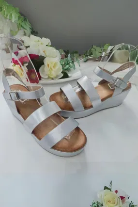 Foil Buckle Strap Sandal