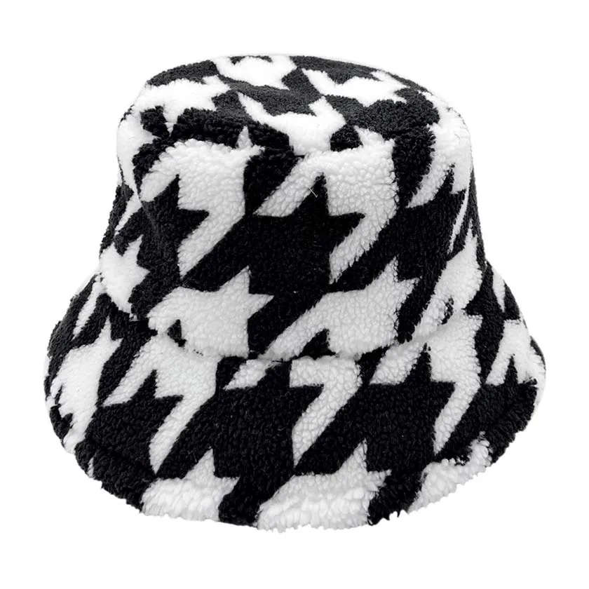 Houndstooth Patterned Sherpa Bucket Hat