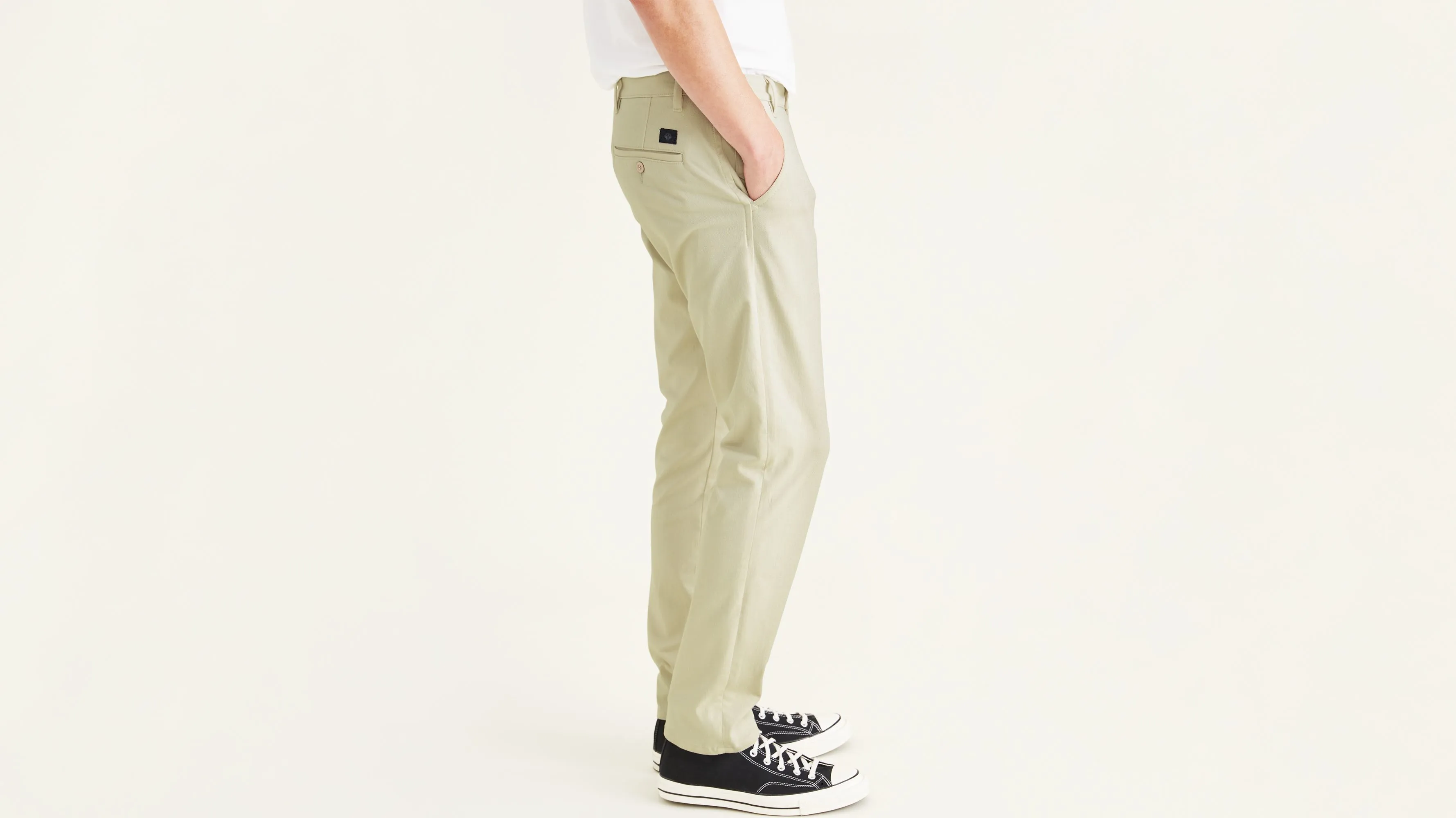 Men's Skinny Fit Supreme Flex Alpha Khaki Pants