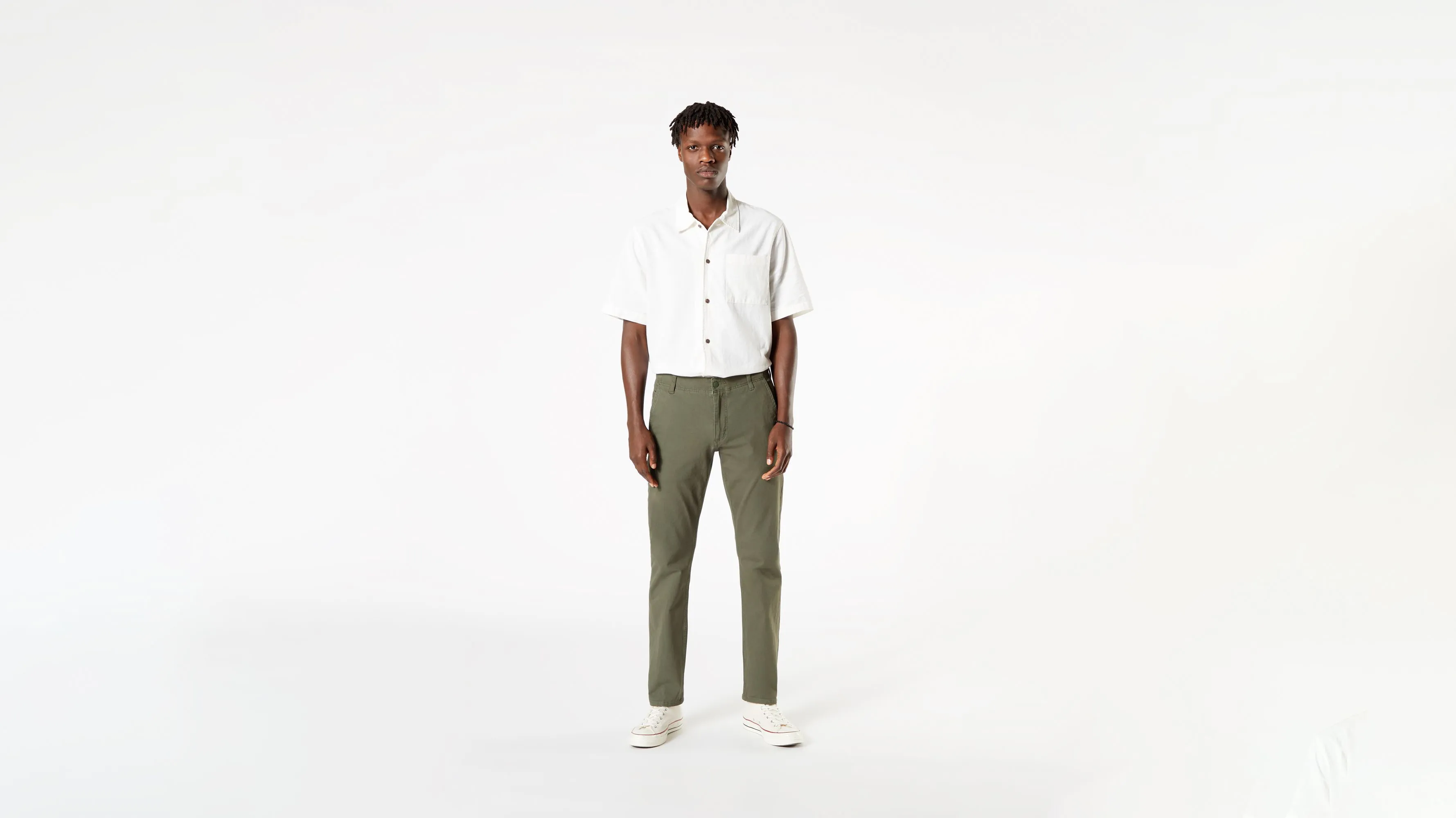 Men's Slim Fit Smart 360 Flex Alpha Khaki Pants