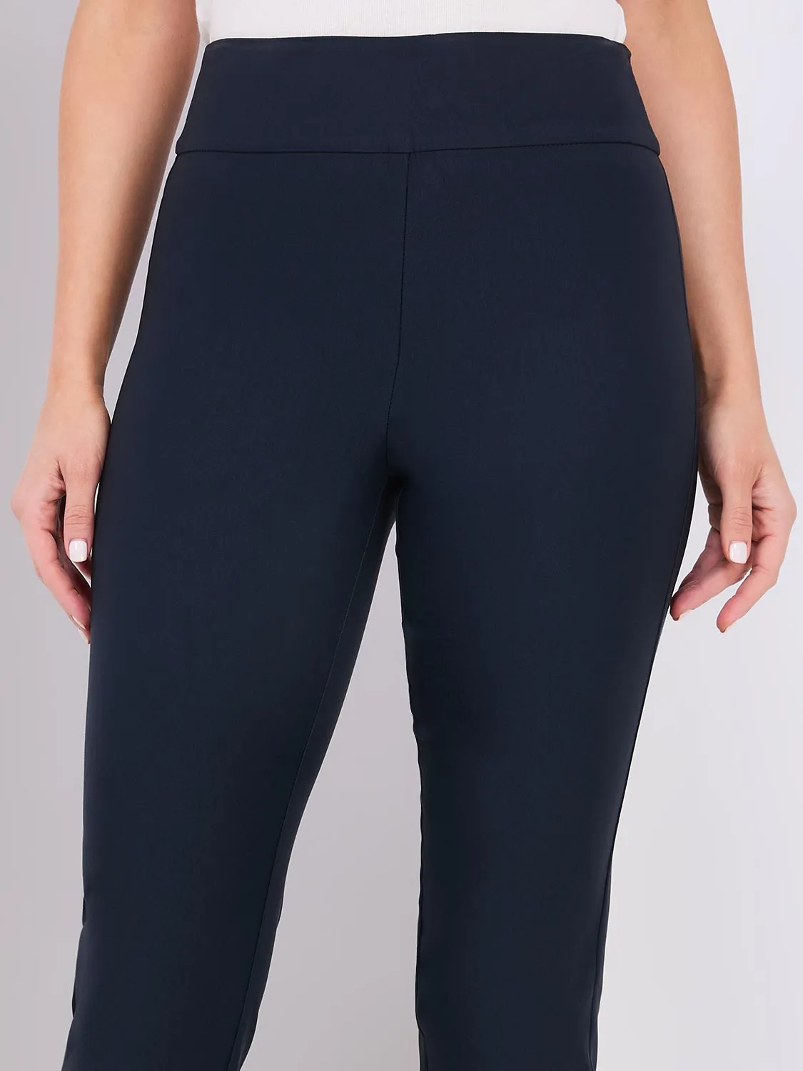 'Tummy Tuck' Capri Pants