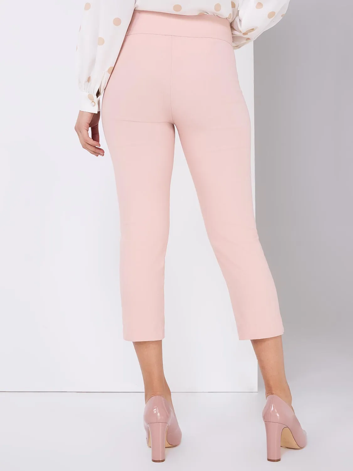 'Tummy Tuck' Capri Pants